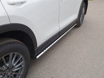 Пороги овальные с проступью 75х42 мм ТСС для Mazda CX-5 2018-2021