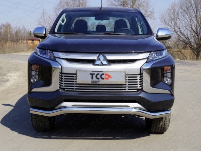 Решётка радиатора нижняя 16 мм ТСС для Mitsubishi L200 2019-2021