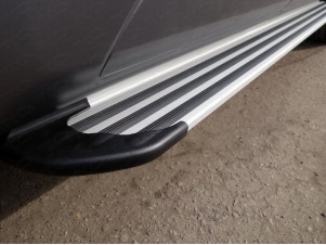 Пороги алюминиевые Slim Line Silver для Toyota Highlander № TOYHIGHL17-39S